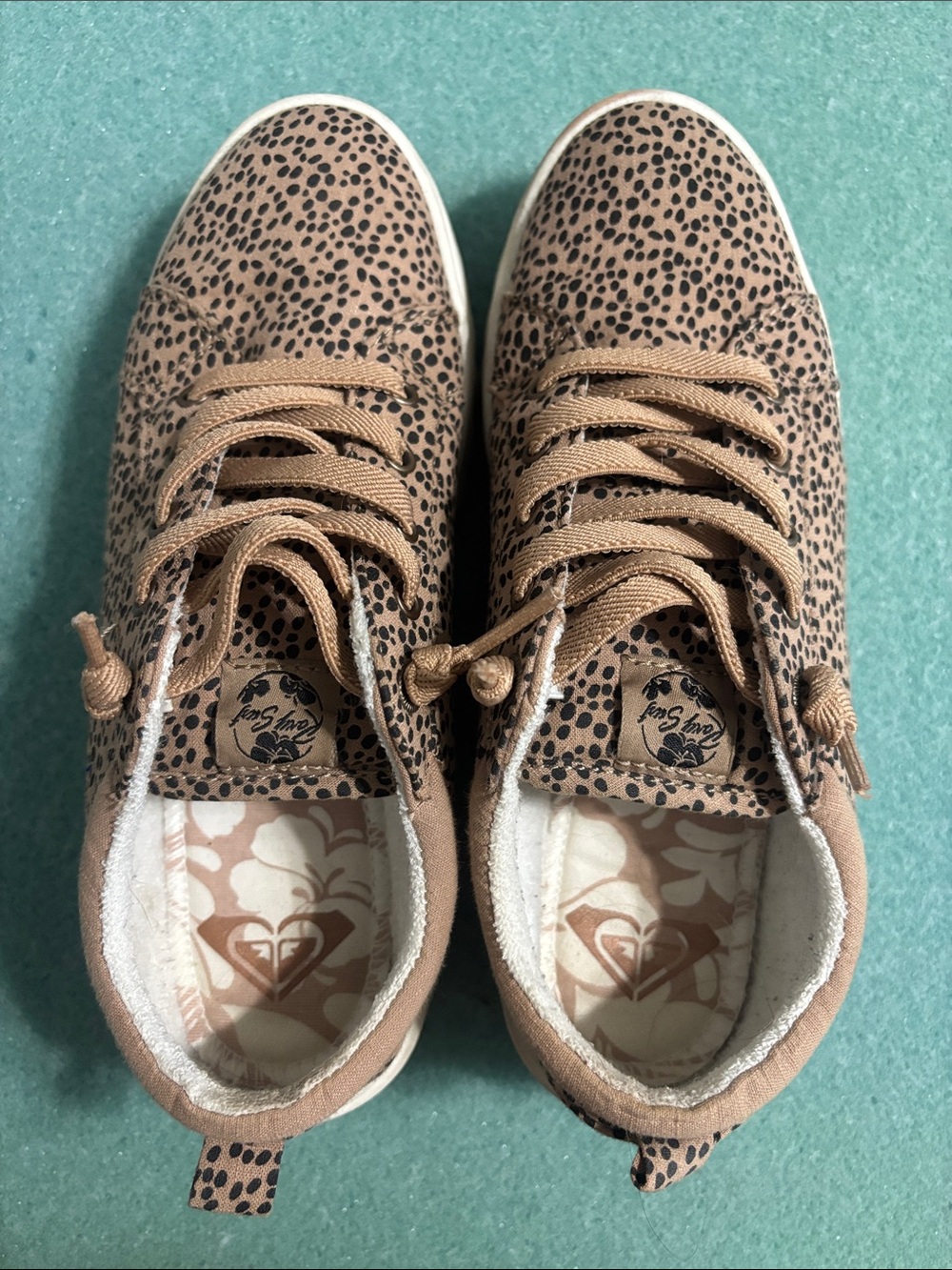 Roxy Leopard Print Casual Sneakers - Tan/Black